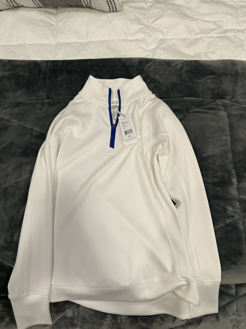 Vineyard Vines White Quarter-Zip Pullover with Blue Trim